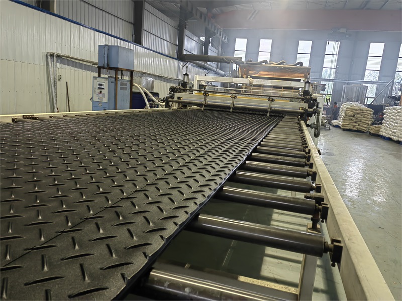 礦用鋪路板、臨時路基板